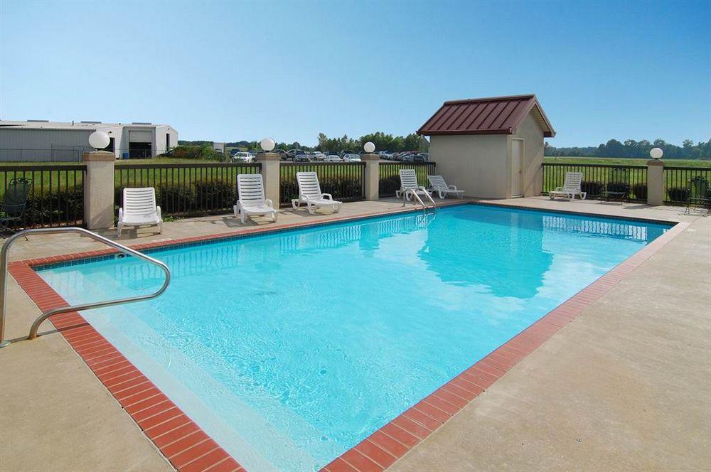 Quality Inn & Suites Pine Bluff Fasilitas foto